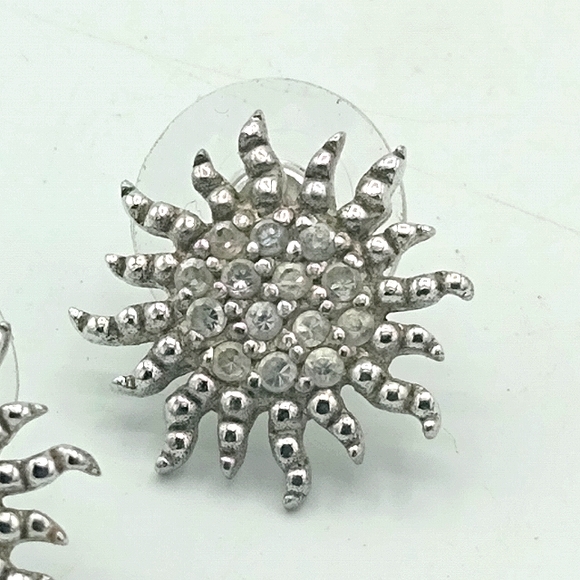 Silver Stamped S25 Starburst Sunburst Snowflake Rhinestone Post Back Earrings - Picture 2 of 7
